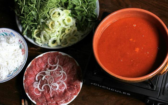 Cách làm món bún thịt xào ngon bổ rẻ cho bữa sáng