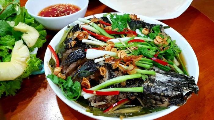 Cách làm cá lóc hấp cuốn bánh tráng ăn hoài mà không ngán