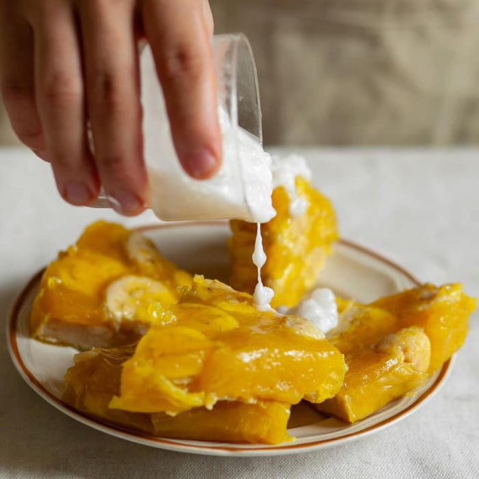 Cách làm món bánh chuối hấp nước cốt dừa gia truyền ngon