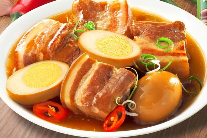 Cách làm thịt kho rệu đậm đà cho bữa cơm thêm ngon