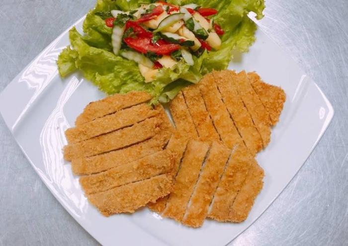 Cách làm thịt lợn tẩm bột chiên giòn rụm, vàng ruộm